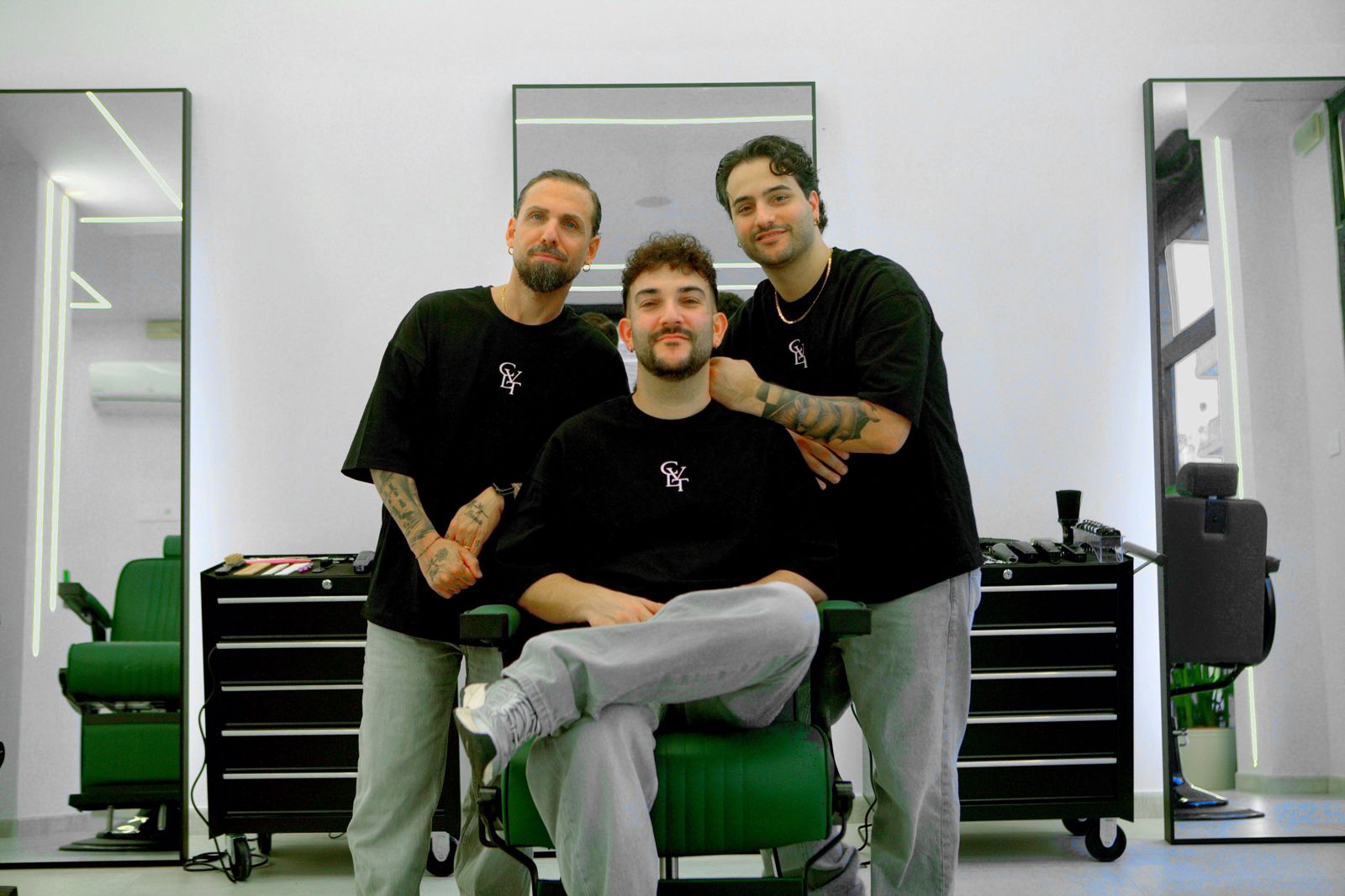 I tre barbieri di CVLT in bottega